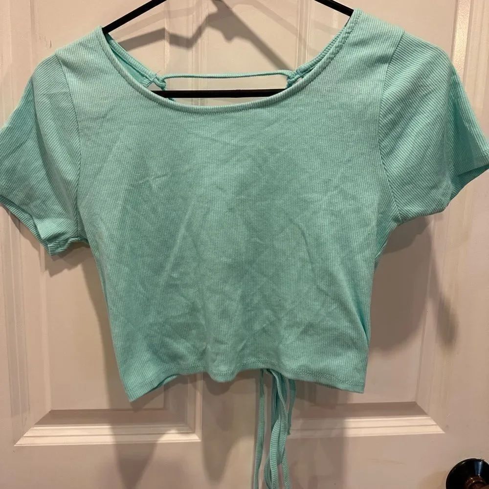 Small turquoise blue short sleeve crop top open back